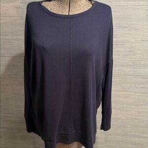 Time and Tru Women's Deep Blue Sweatshirt